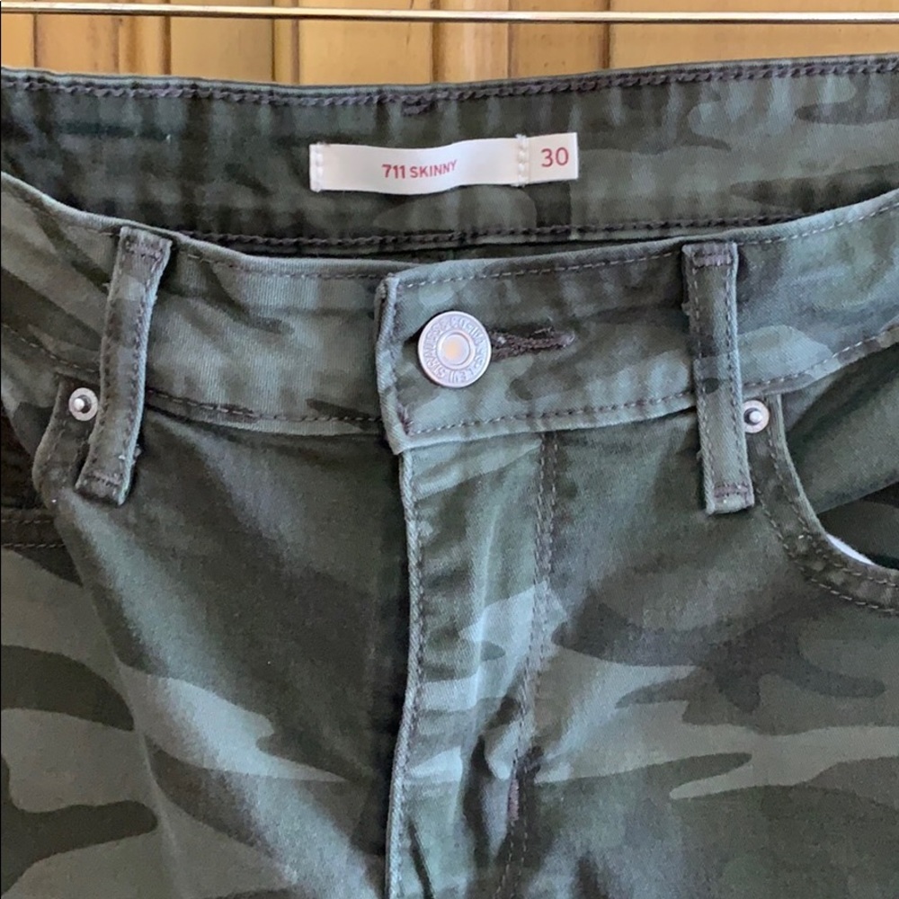 Camo Levi’s